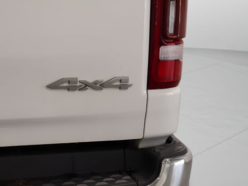 Used 2019 RAM 1500 Big Horn AWD/4WD image 13