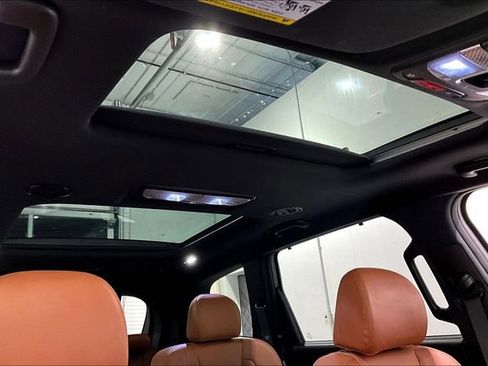 Used 2023 Kia Telluride SX image 29