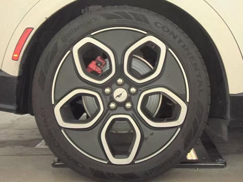 Used 2023 Ford Mustang Mach-E GT image 5