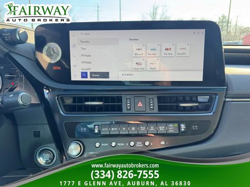 Used 2023 Lexus ES 350 w/ Premium Package image 22