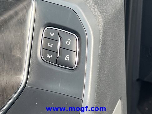 Certified 2022 Ford F150 Lariat w/ Equipment Group 502A High image 23