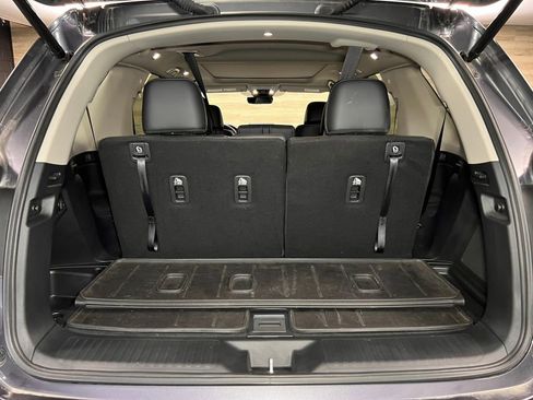 Used 2025 Honda Pilot Touring image 26