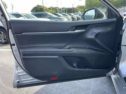 Used 2024 Toyota Camry LE FWD image 14