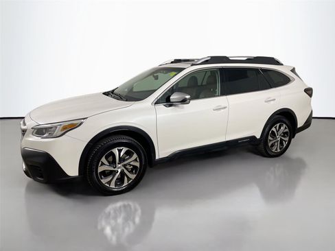 Used 2020 Subaru Outback Touring w/ Popular Package #2 image 8