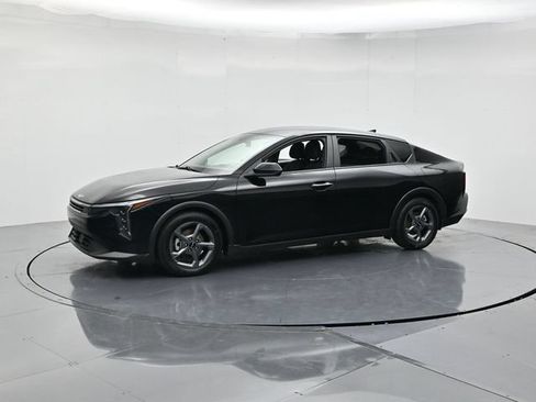 Used 2025 Kia K4 FWD image 6