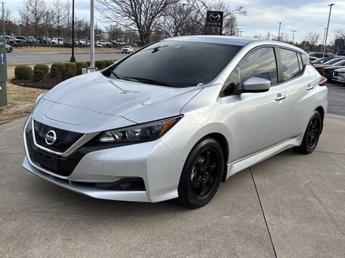 Used 2022 Nissan Leaf S image 11