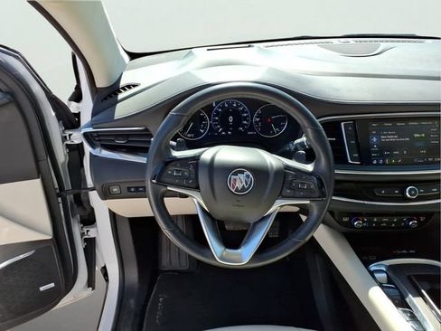 Used 2023 Buick Enclave Avenir w/ Avenir Technology Package AWD/4WD image 14