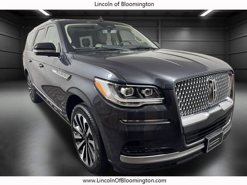 Certified 2022 Lincoln Navigator L Reserve AWD/4WD image 10