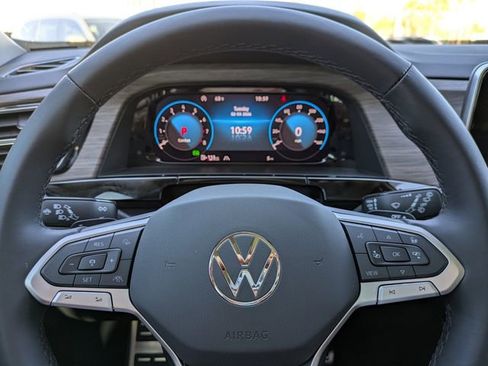 New 2026 Volkswagen Atlas SEL Premium R-Line AWD/4WD image 32