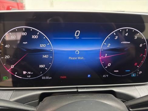 Used 2025 Mercedes-Benz C 300 4MATIC Sedan image 13