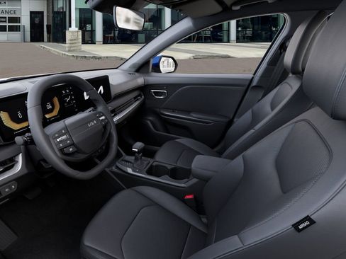 New 2026 Kia K4 EX image 18