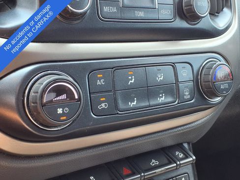 Used 2017 Chevrolet Colorado Z71 AWD/4WD image 25