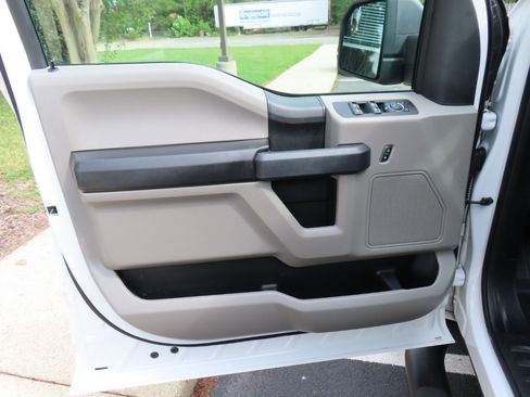 Used 2019 Ford F150 XL w/ Equipment Group 101A Mid image 16