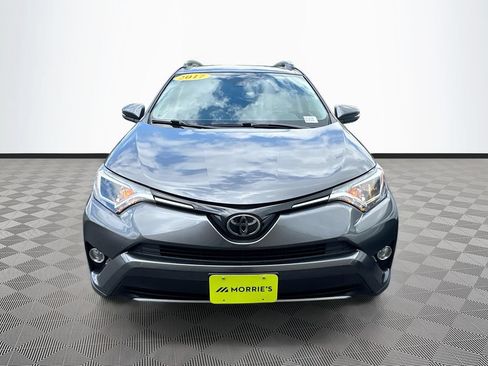 Used 2017 Toyota RAV4 XLE AWD/4WD image 2