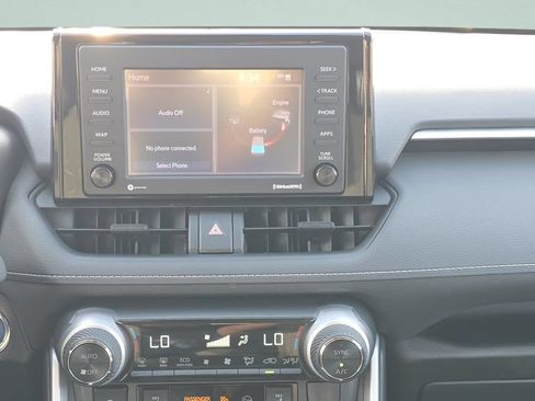 Used 2022 Toyota RAV4 XLE w/ Convenience Package AWD/4WD image 17