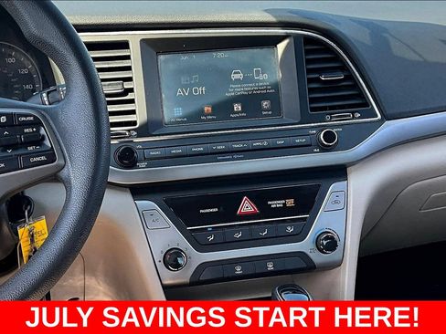Used 2018 Hyundai Elantra SEL FWD image 12