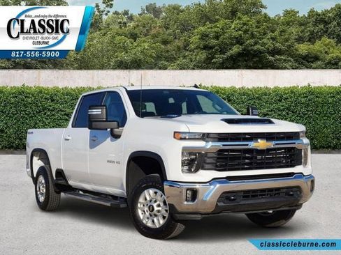 Used 2025 Chevrolet Silverado 2500 LT w/ Convenience Package AWD/4WD image 1