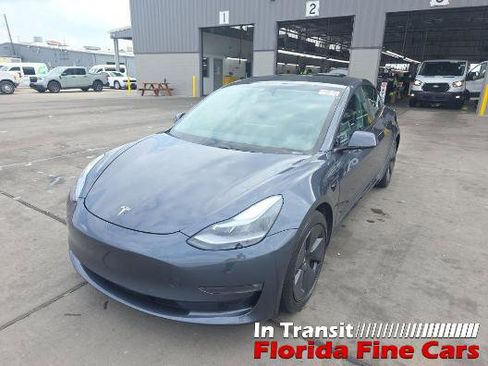 Used 2021 Tesla Model 3 Long Range image 2