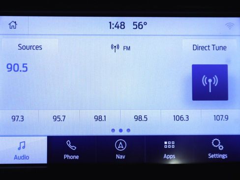 Used 2015 Ford F150 XLT w/ Equipment Group 301A Mid AWD/4WD image 17