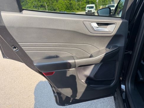 Used 2024 Ford Escape ST-Line w/ Tech Pack #1 FWD image 46