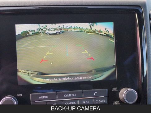 Used 2023 Nissan Frontier SV w/ Midnight Edition Package image 18