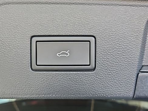New 2026 Volkswagen Atlas SE AWD/4WD image 22
