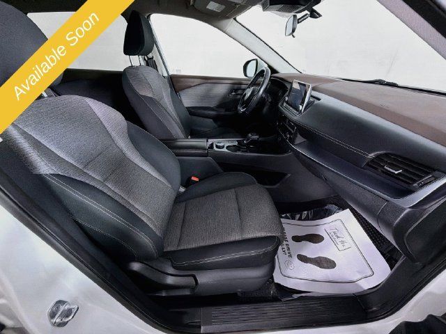 Used 2021 Nissan Rogue S AWD/4WD image 27