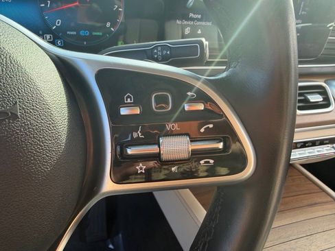 Certified 2022 Mercedes-Benz GLS 450 4MATIC image 18