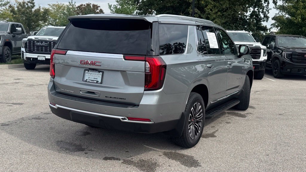 Used 2025 GMC Yukon Elevation w/ LPO, Get Active Package AWD/4WD image 3
