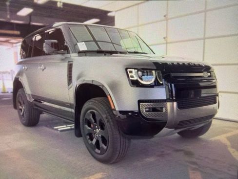 Used 2021 Land Rover Defender 110 X AWD/4WD image 1