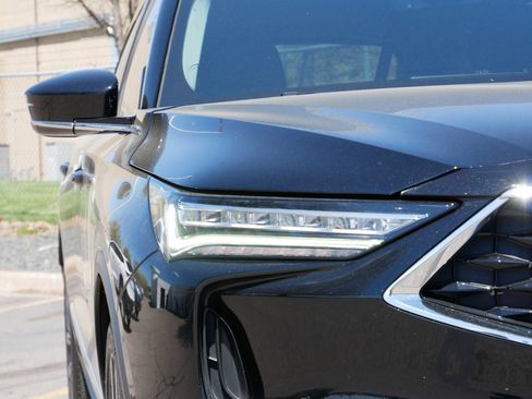 Used 2024 Acura MDX SH-AWD w/ Technology Package image 17