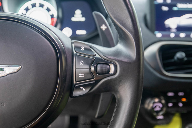 Used 2020 Aston Martin V8 Vantage Coupe RWD image 20