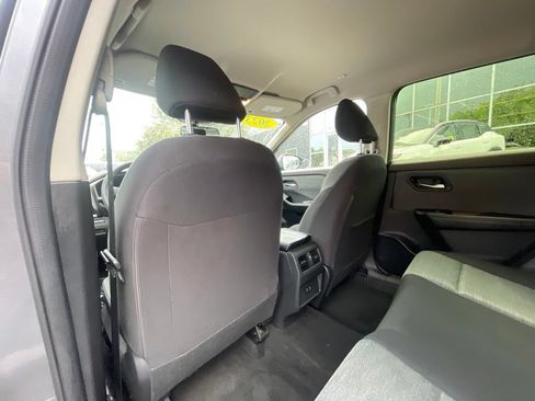 Certified 2023 Nissan Rogue SV AWD/4WD image 19