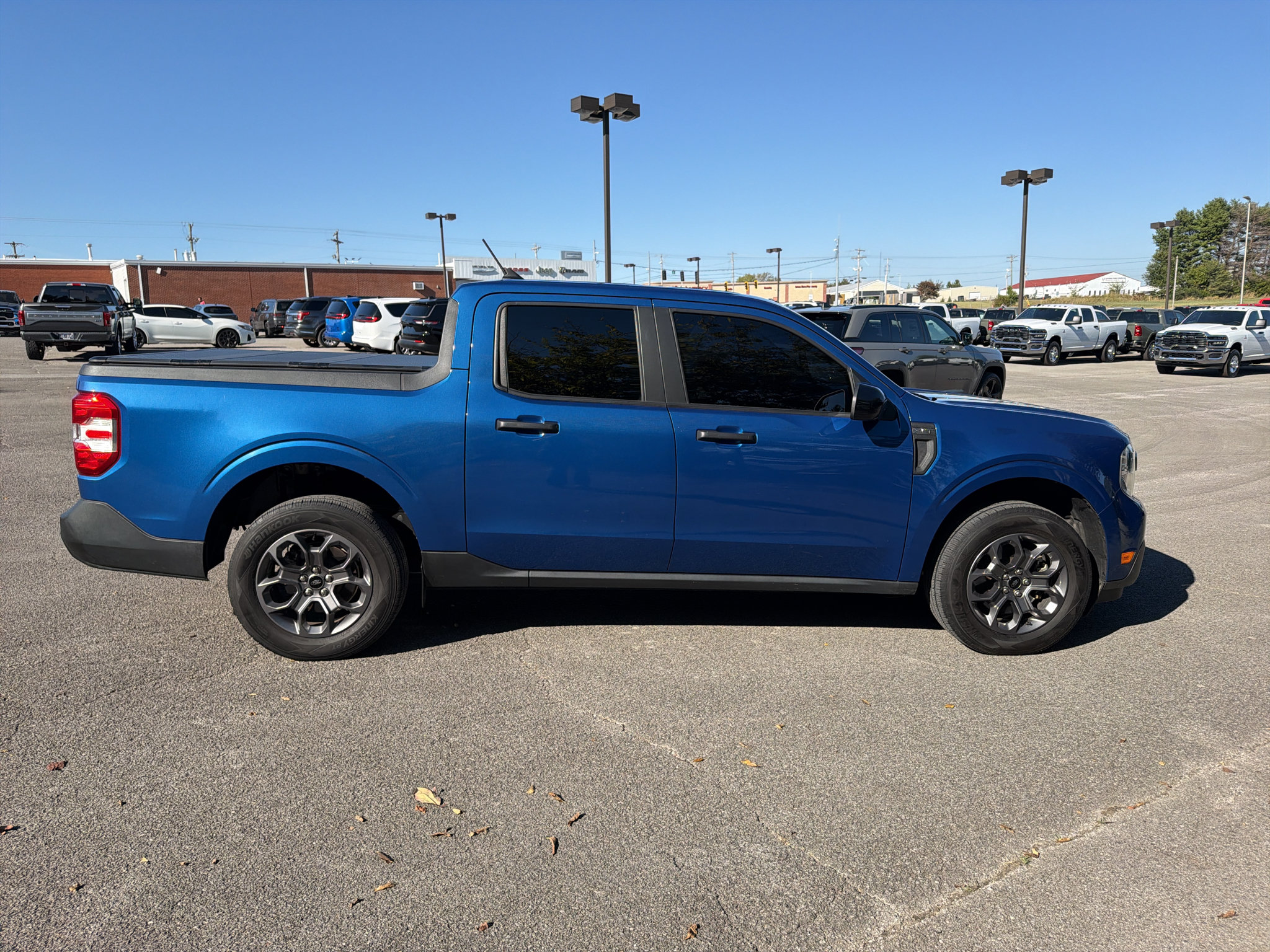 Used 2024 Ford Maverick XLT AWD/4WD image 4