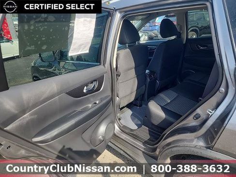 Certified 2019 Nissan Rogue SV AWD/4WD image 24