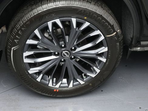 New 2026 Nissan Rogue Platinum w/ Platinum Premium Package image 5