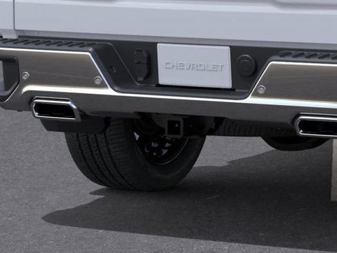 New 2026 Chevrolet Silverado 1500 LTZ w/ LTZ Premium Package AWD/4WD image 15