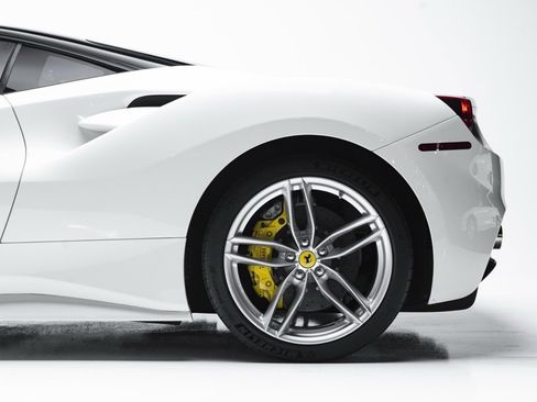 Used 2016 Ferrari 488 GTB Base image 66