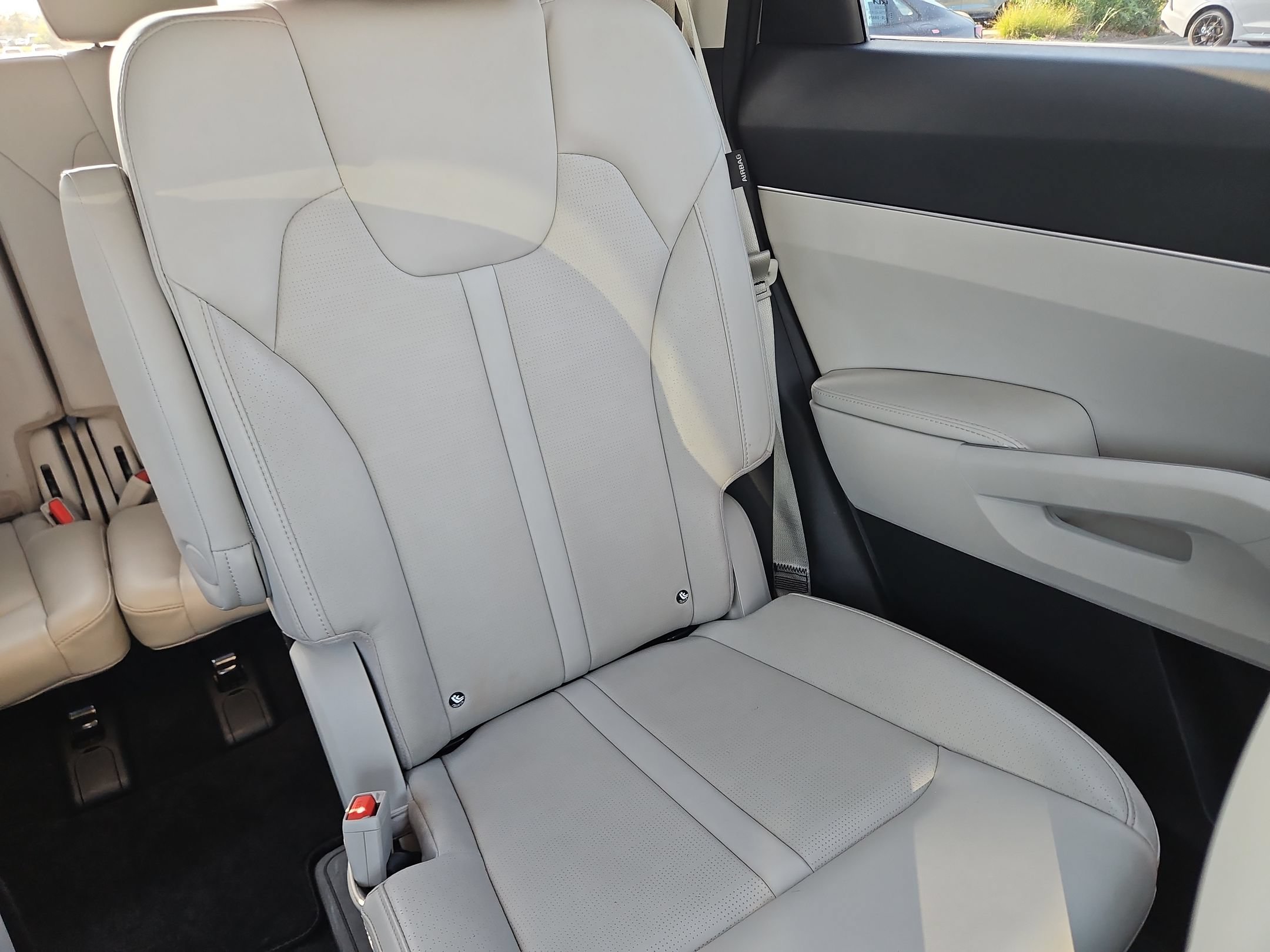 Used 2025 Kia Sorento EX w/ Panoramic Sunroof Package FWD image 14