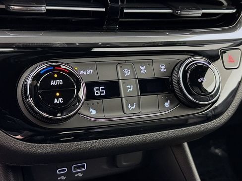 New 2026 Buick Envista Sport Touring w/ Convenience I Package FWD image 16