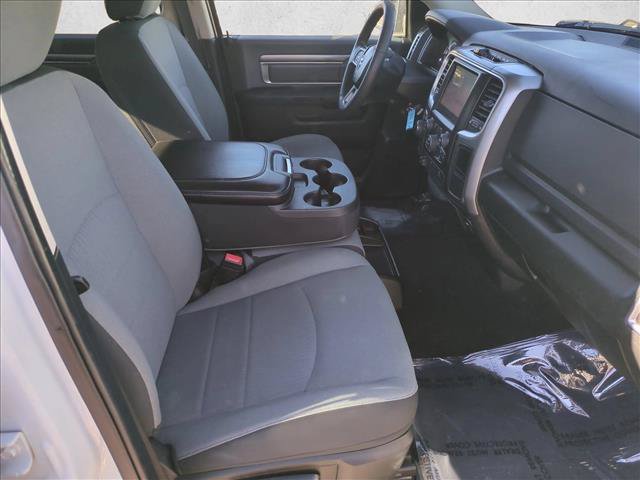 Used 2022 RAM 1500 Classic SLT w/ Electronics Group AWD/4WD image 19