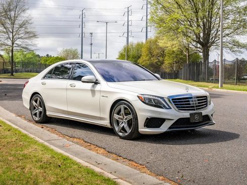 Used 2014 Mercedes-Benz S 63 AMG 4MATIC Sedan image 4