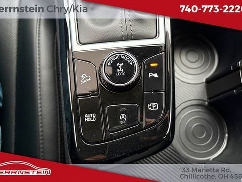 Used 2025 Kia Sportage EX AWD/4WD image 19