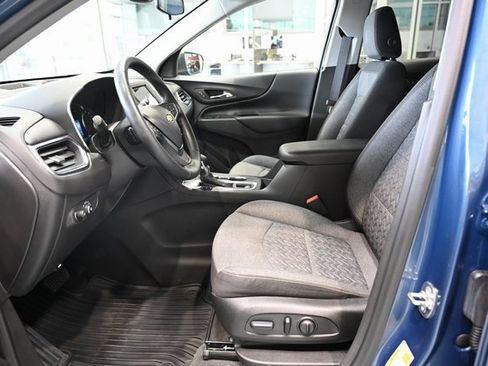 Used 2024 Chevrolet Equinox LT image 8