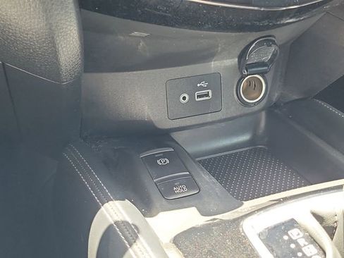 Used 2020 Nissan Rogue Sport SL w/ Premium Package FWD image 24