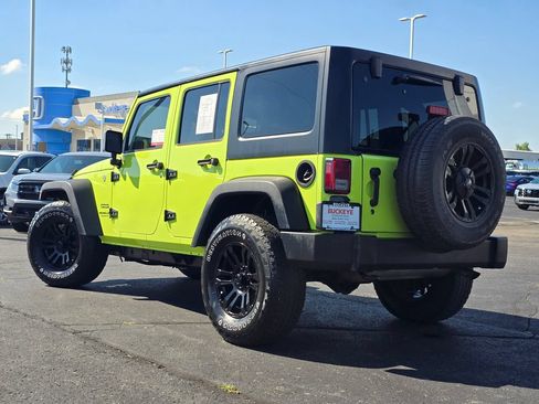 Used 2016 Jeep Wrangler Unlimited Sport w/ Quick Order Package 24S AWD/4WD image 6