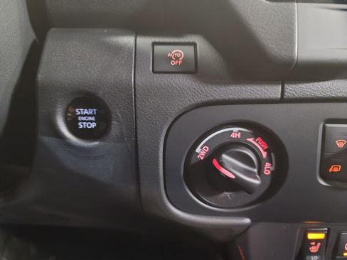 New 2026 Nissan Frontier PRO-4X w/ Pro-4x Convenience Package image 18