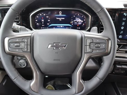 Used 2026 Chevrolet Silverado 1500 ZR2 AWD/4WD image 6