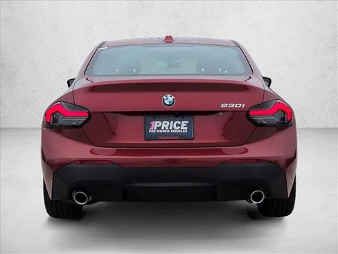 Used 2025 BMW 230i Coupe w/ Premium Package image 7