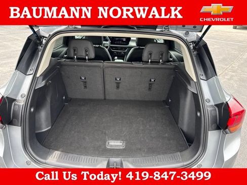 Used 2025 Buick Encore GX Preferred FWD image 5